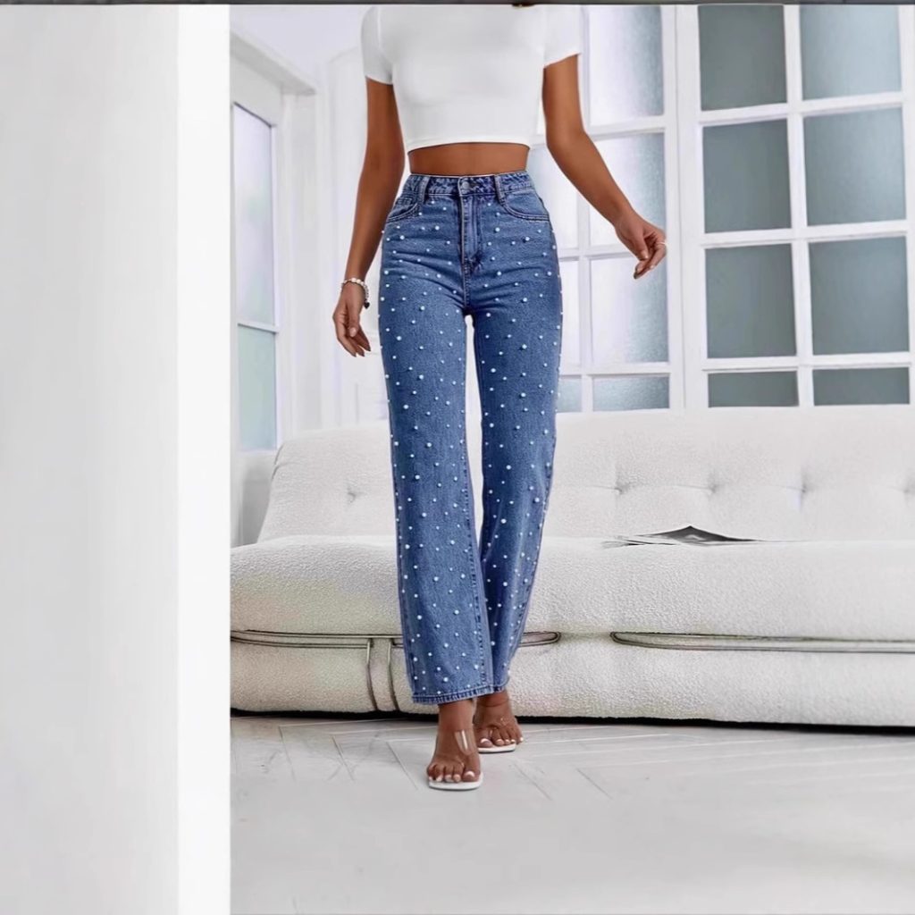 Women Pearl Embellished High Waist Straight Jeans